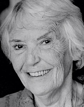 Rita Davies as Saga Lady 1
