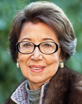 Özden Toker as Self