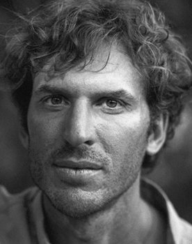 Joaquín Azulay as 
