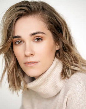 Mekayla Bierman as Indie