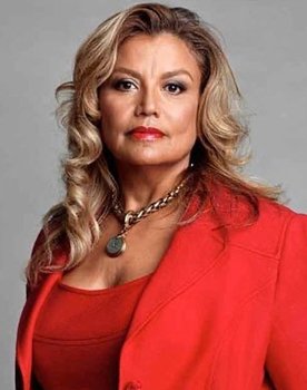 Suzanne de Passe as Self