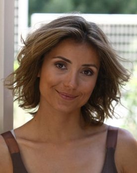 Evdokia Roumelioti as 