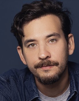 Daniel Marin as Dvojník Shaneho Westa