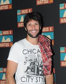 Gustavo Leão