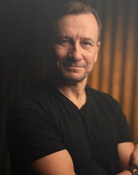 Jyrki Mänttäri as Jarkko Niemi