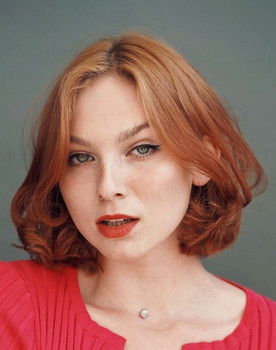 Svetlana Bogdanova as Вика