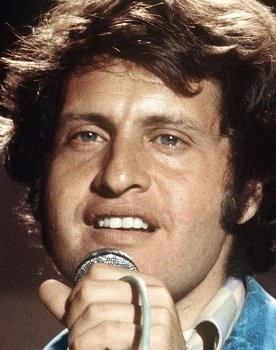 Joe Dassin as Joseph
