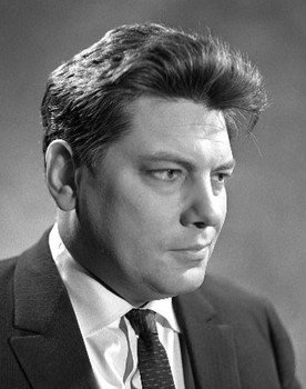 Igor Zhilin as Klamroth, publishing director, Otilia's husband