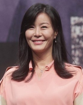 Jin Hee-kyung as Jeong Myung-sook