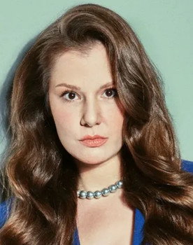 Seçil Buket Akıncı as 