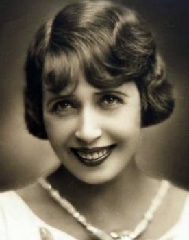Mistinguett