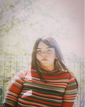 Karla Sofia Quiroz as Madre