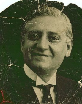 Oreste Tesorone as 