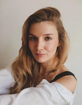 Ricarda Lamberti as Jogger