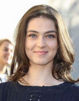 Anamaria Vartolomei as 