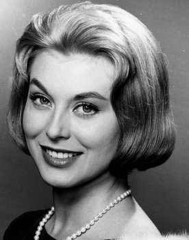 Marianne Hold
