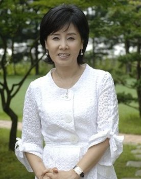 Eun-Sook Sunwoo