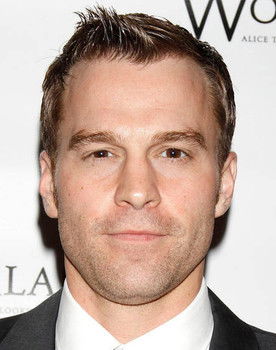 Darren Ritchie as Mitch