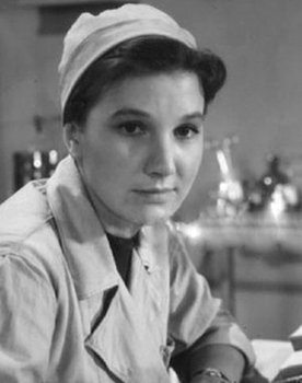 Yuliya Tsoglin as 