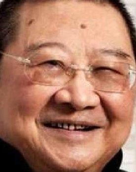 Ni Kuang as Dr. Lam