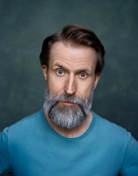 Tom Lyall as Apsyrtus