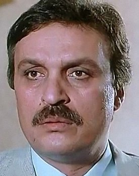Mohamed Wafiq as 