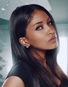 Souad El Husseiny as