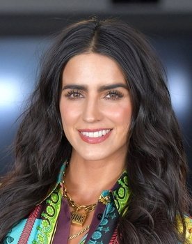 Bárbara de Regil as Miranda