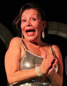 Sonia Piña as 