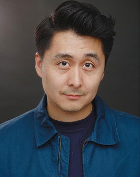 Peter Wong as Bachelor