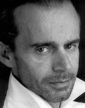 Gianfranco Candia as Benzinaio