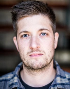 Vincent Dion Lavallée as Self - Host