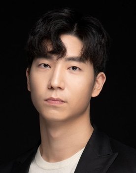Evan Ghang