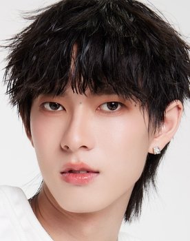 Krittin Kitjaruwannakul as Charlie