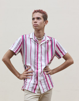 Luiz Freire as Alisson