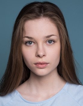 Yelyzaveta Kozlova as