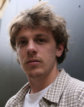 Cédric Durand as Hugo