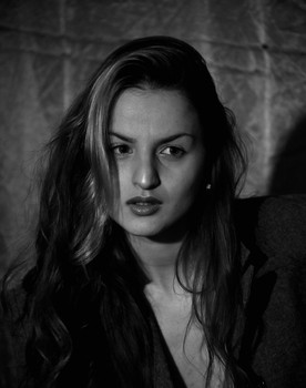 Jovana Brnović as Aleks