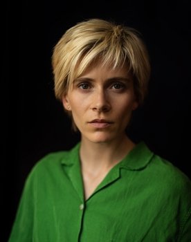 Mie Gren as Nora
