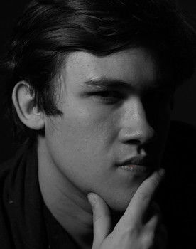 Sullivan delattre as Le cycliste