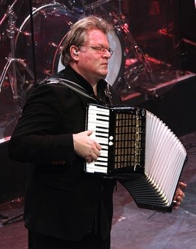 Pim Kops as Keyboard