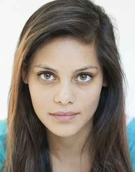 Tarryn Wyngaard as Anna Pohl