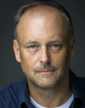 Matthew Rhodes