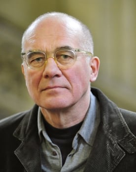 Hanns Zischler as le vétérinaire
