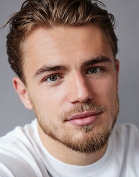 Eric Cordes as Michael