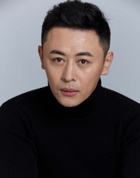 Hou Kaiwen as Mao Zemin