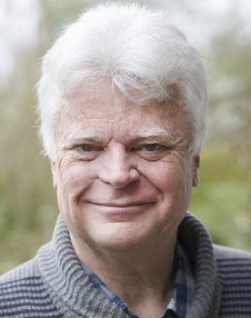 Ted Ferguson as Walden