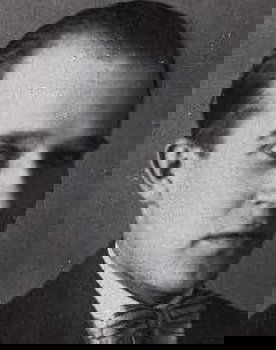 Voldemar Päts as Popsnik