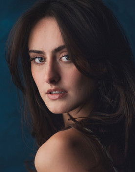 Jackie McCarthy as Valerie