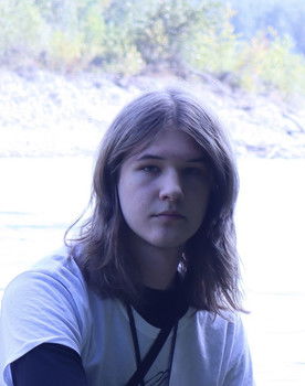 Collin Akers as Jonathan